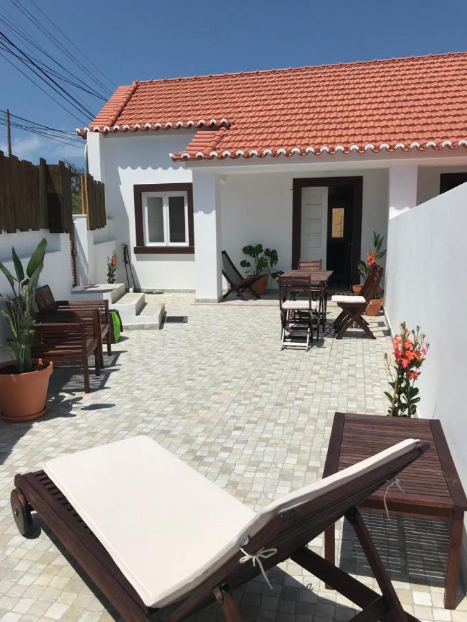 Azenhas Do Mar Roadside House Vila Colares Exterior foto