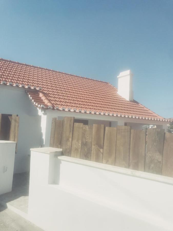 Azenhas Do Mar Roadside House Vila Colares Exterior foto