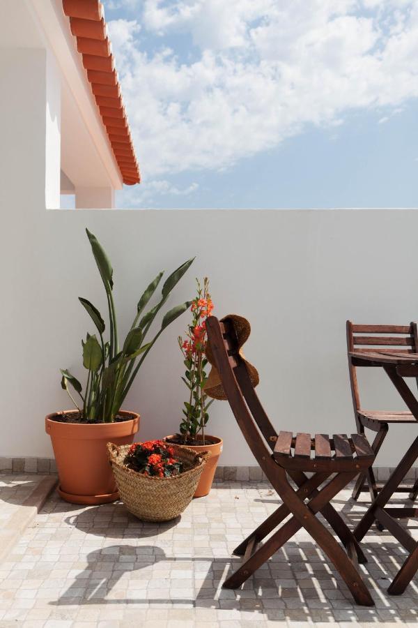 Azenhas Do Mar Roadside House Vila Colares Exterior foto
